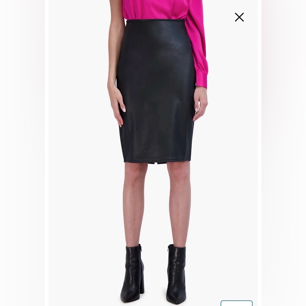 NWT- Ookie & Lala Faux Leather Pencil Skirt, Black, Size Medium